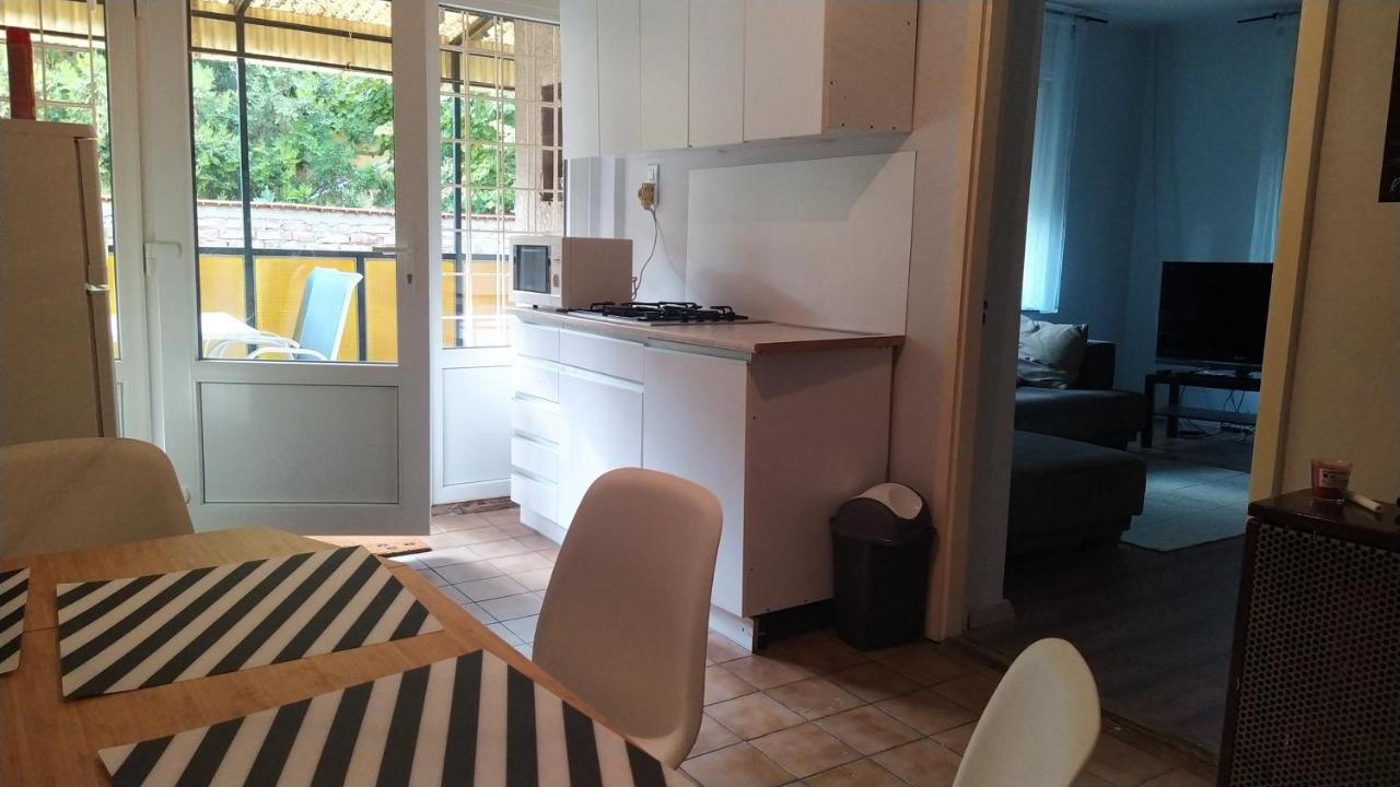 Apartamento Tulipán Vendégház Siófok Exterior foto