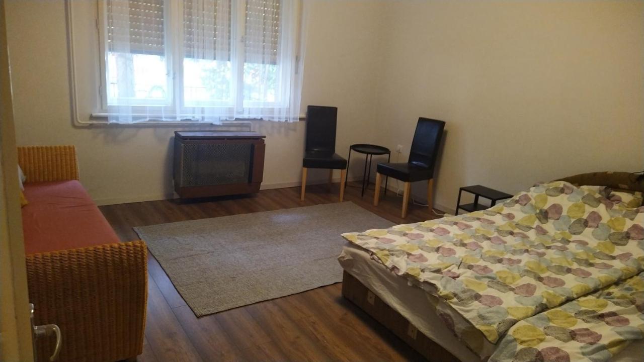 Apartamento Tulipán Vendégház Siófok Exterior foto